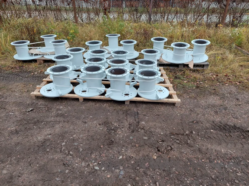 Process vessel outside the hall